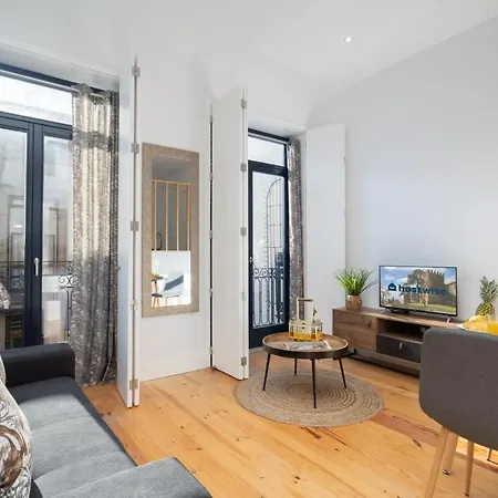 Host Wise - Luxury Design - Premium Location Oporto