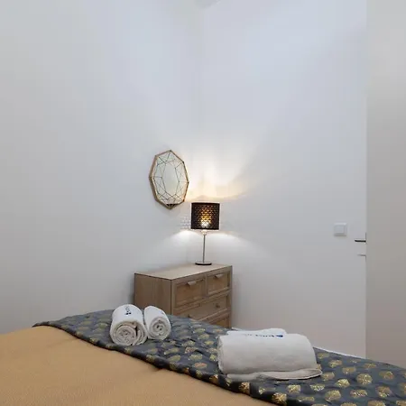 Apartamento Host Wise - Luxury Design - Premium Location *